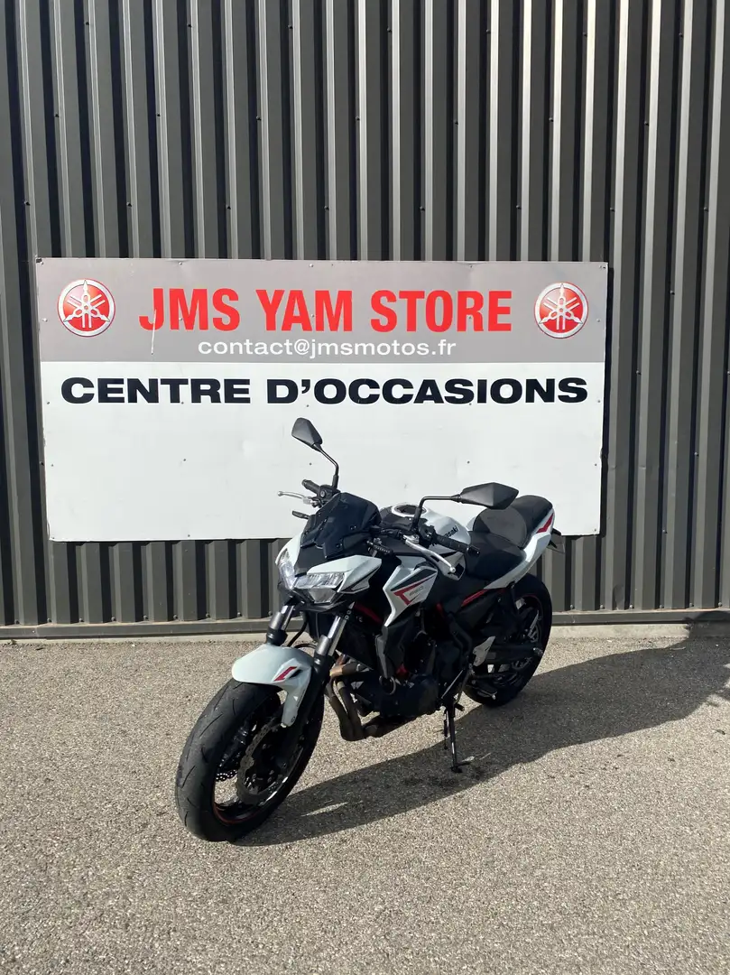 Kawasaki Z 650 Blanc - 1