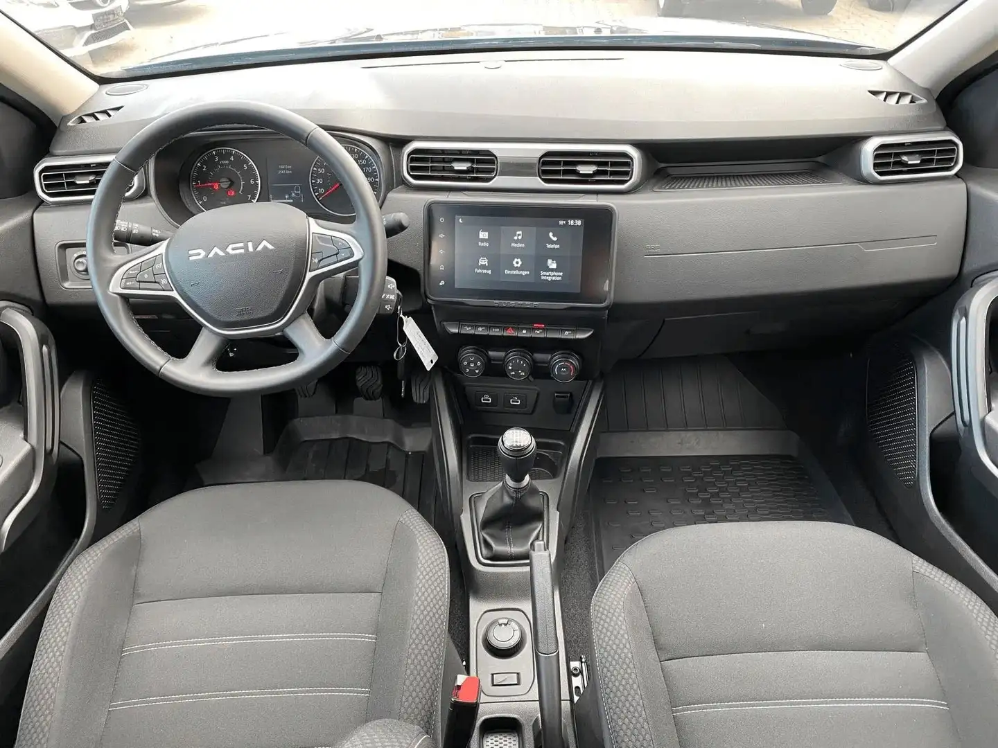 Dacia Duster II Expression 4WD|SZH|CarPlay|KLIMA|1Hd| Grau - 2