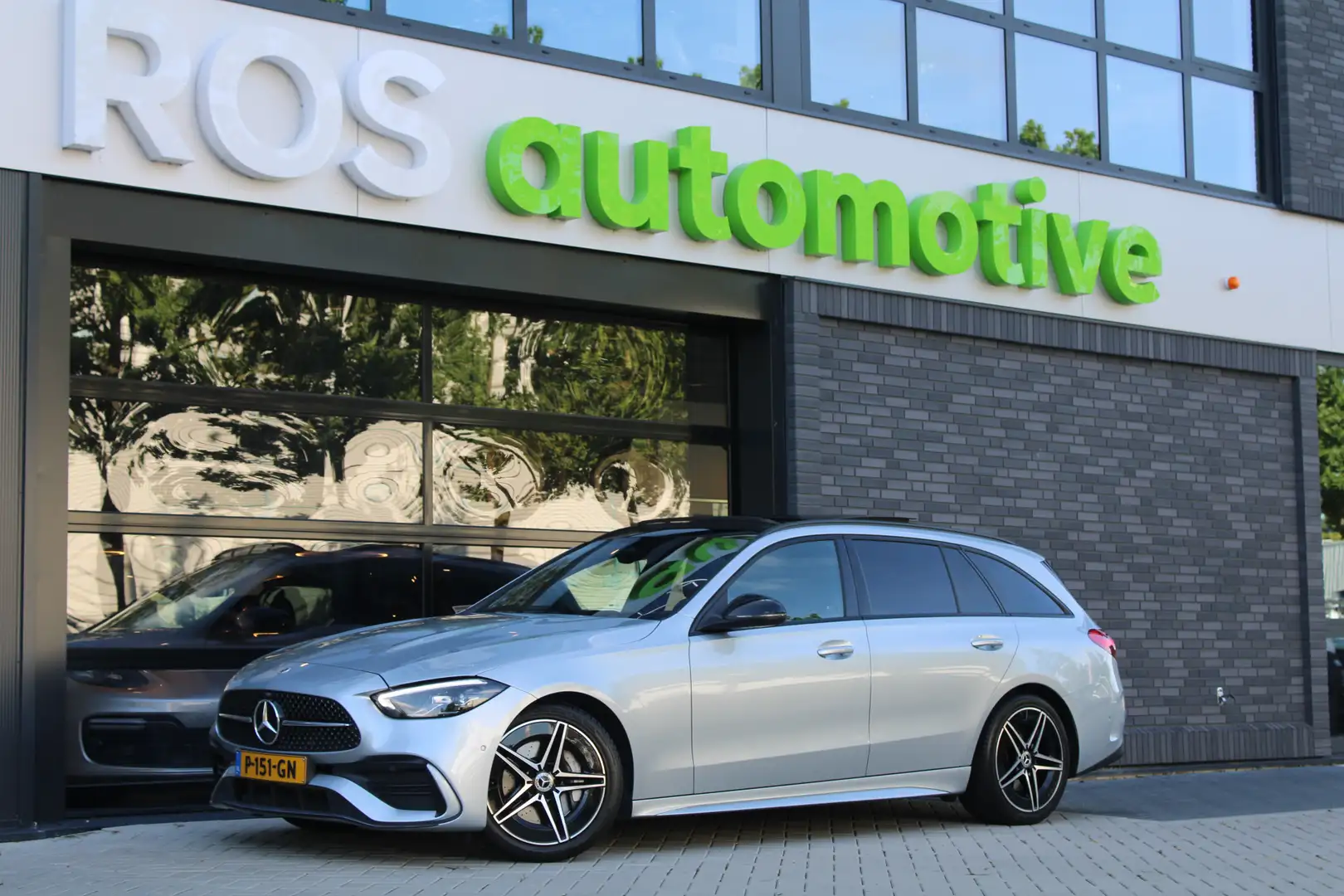 Mercedes-Benz C 200 Estate AMG Line | NAP | PANO | SFEER | AMG LINE | Grey - 1
