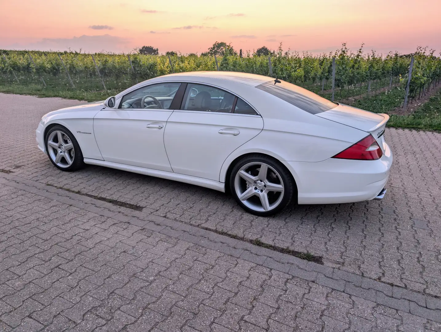 Mercedes-Benz CLS 55 AMG JAPAN REIMPORT NUR 105T KM TOP ZUSTAND! - 1