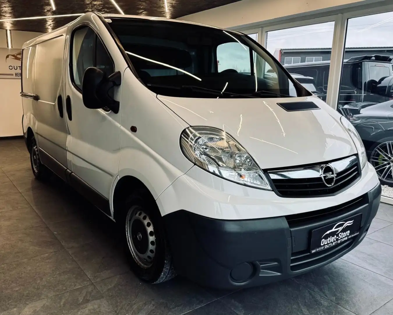 Opel Vivaro Combi L2H1 1,9DTI 2,9t*2.Besitz*Pickerl*Bestpreis* Weiß - 2