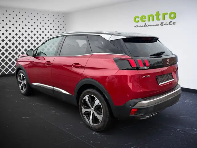 Peugeot 3008 view 5