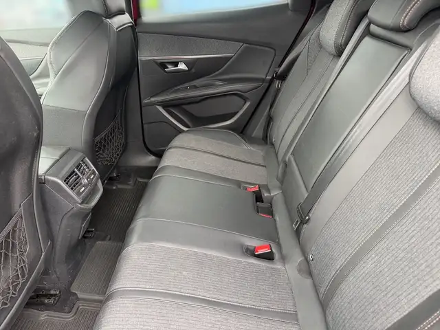 Peugeot 3008 view 12