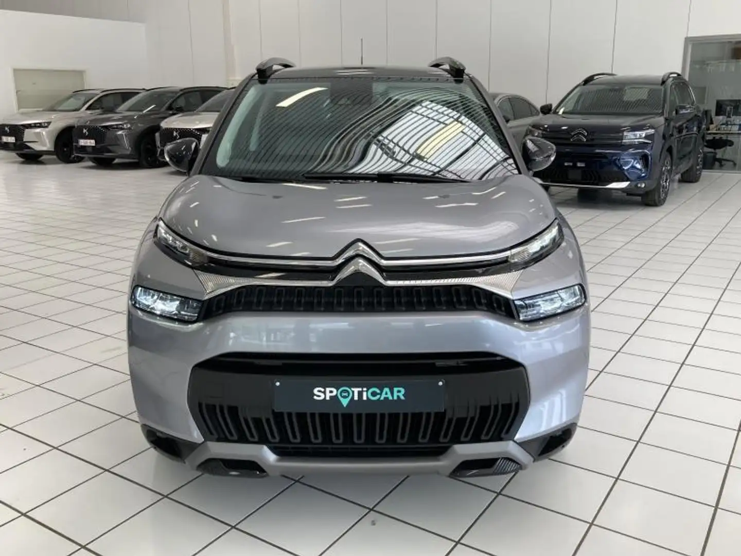 Citroen C3 Aircross *** Shine Boite auto *** Grijs - 2