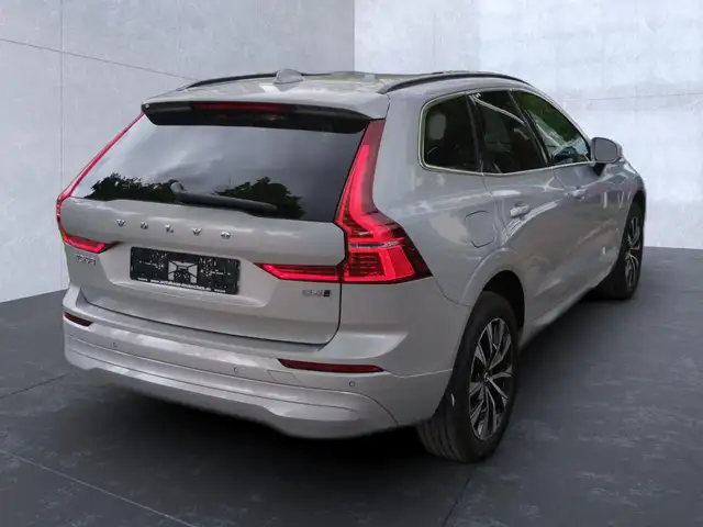 Volvo XC60 view 7