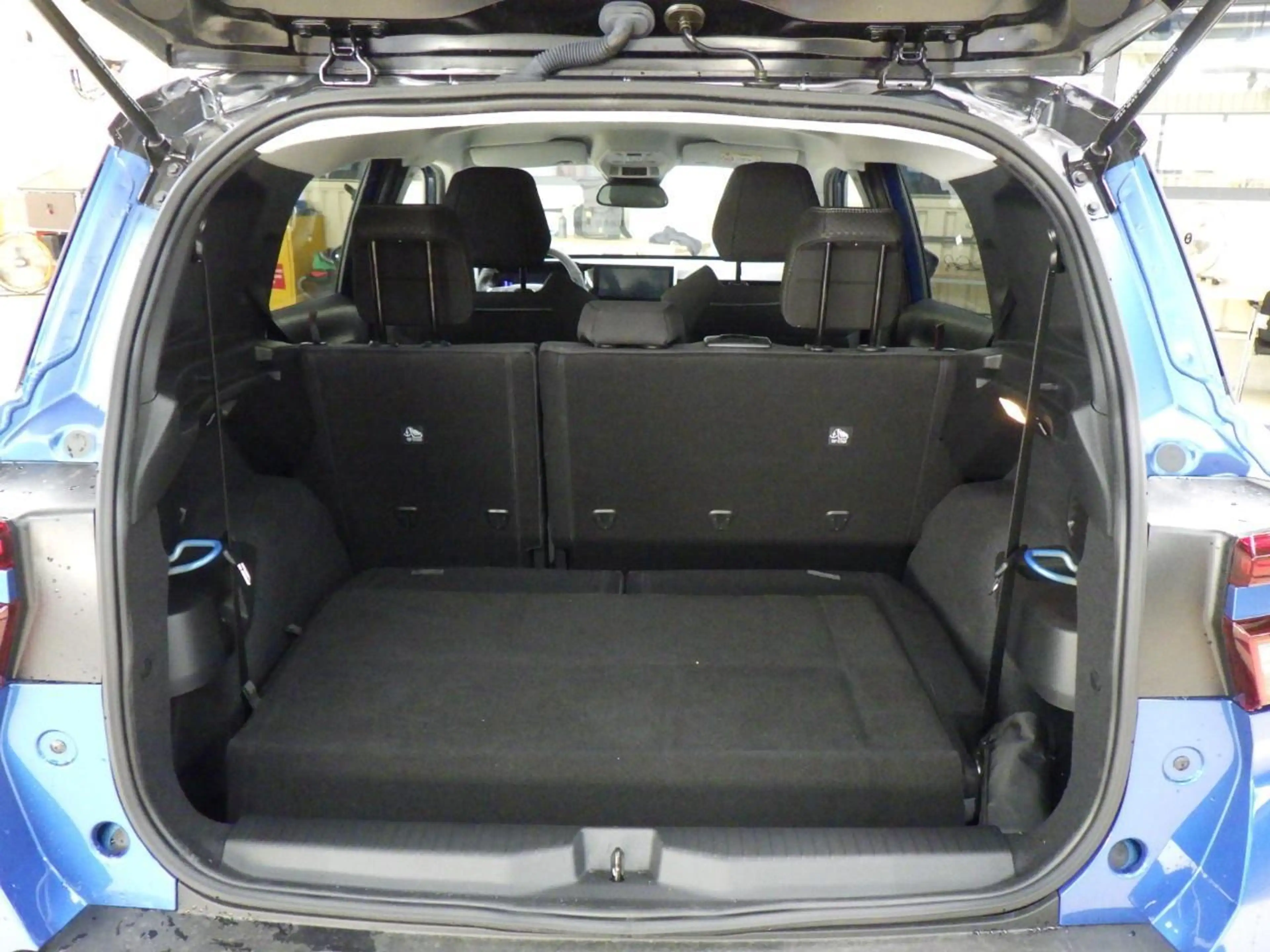 Opel Frontera 1.2 Turbo Hybrid GS 7p. — photo 9