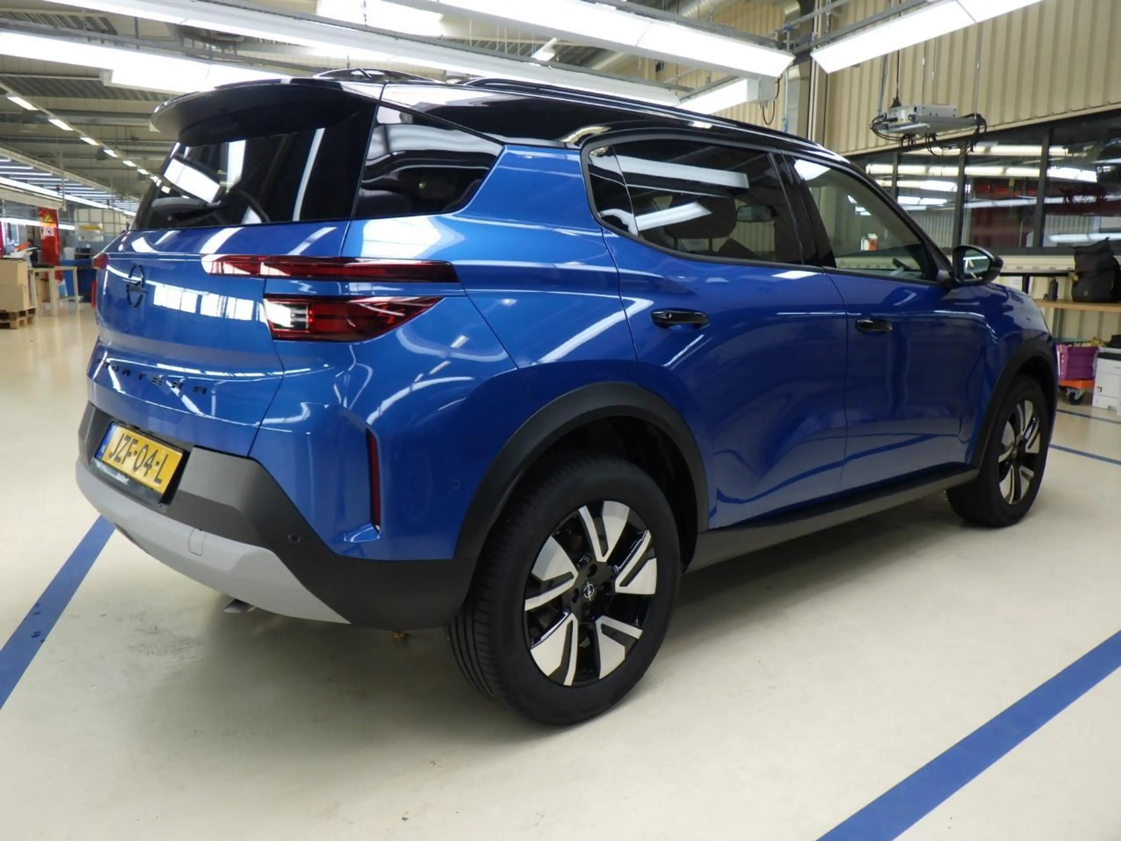 Opel Frontera 1.2 Turbo Hybrid GS 7p. — photo 3