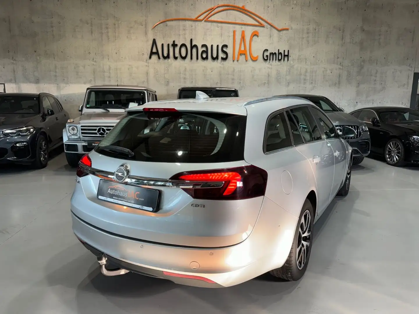 Opel Insignia A Sports Business Edition/LED/NAVI/AHK Silber - 2