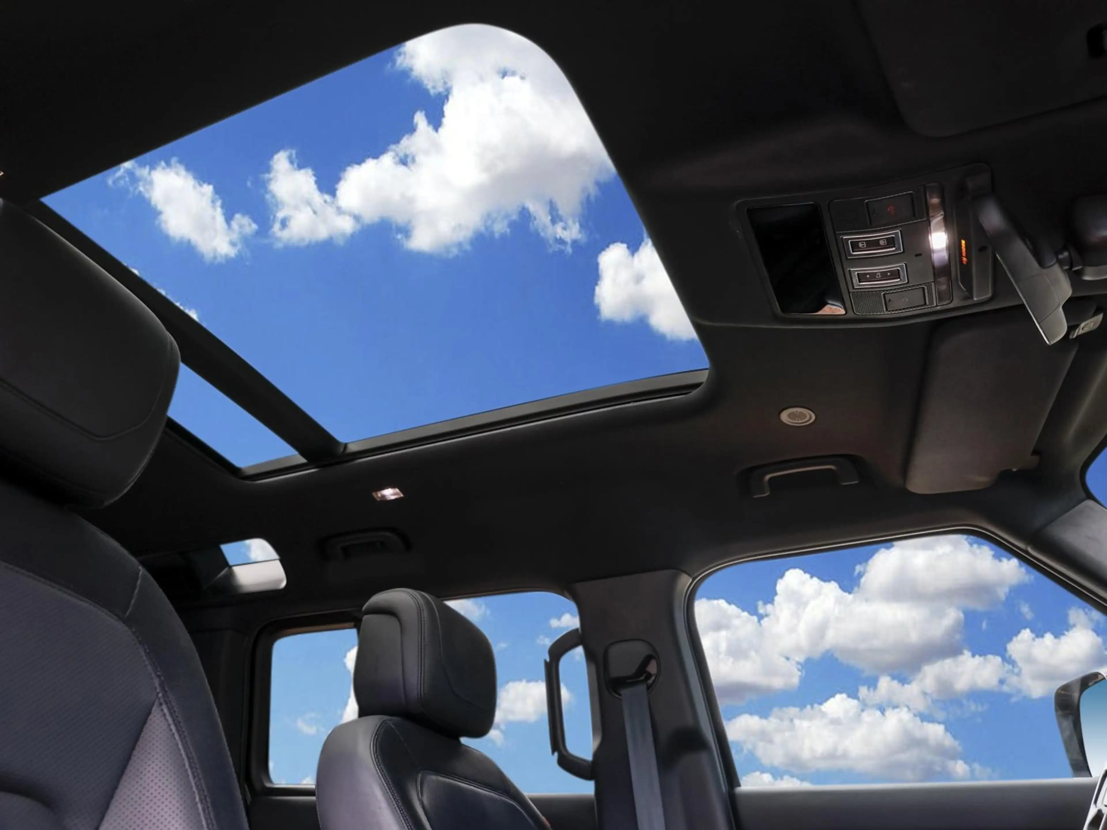 Land Rover Defender D300 110 X-DYNAMIC HSE ACC STANDHEIZUNG — photo 9