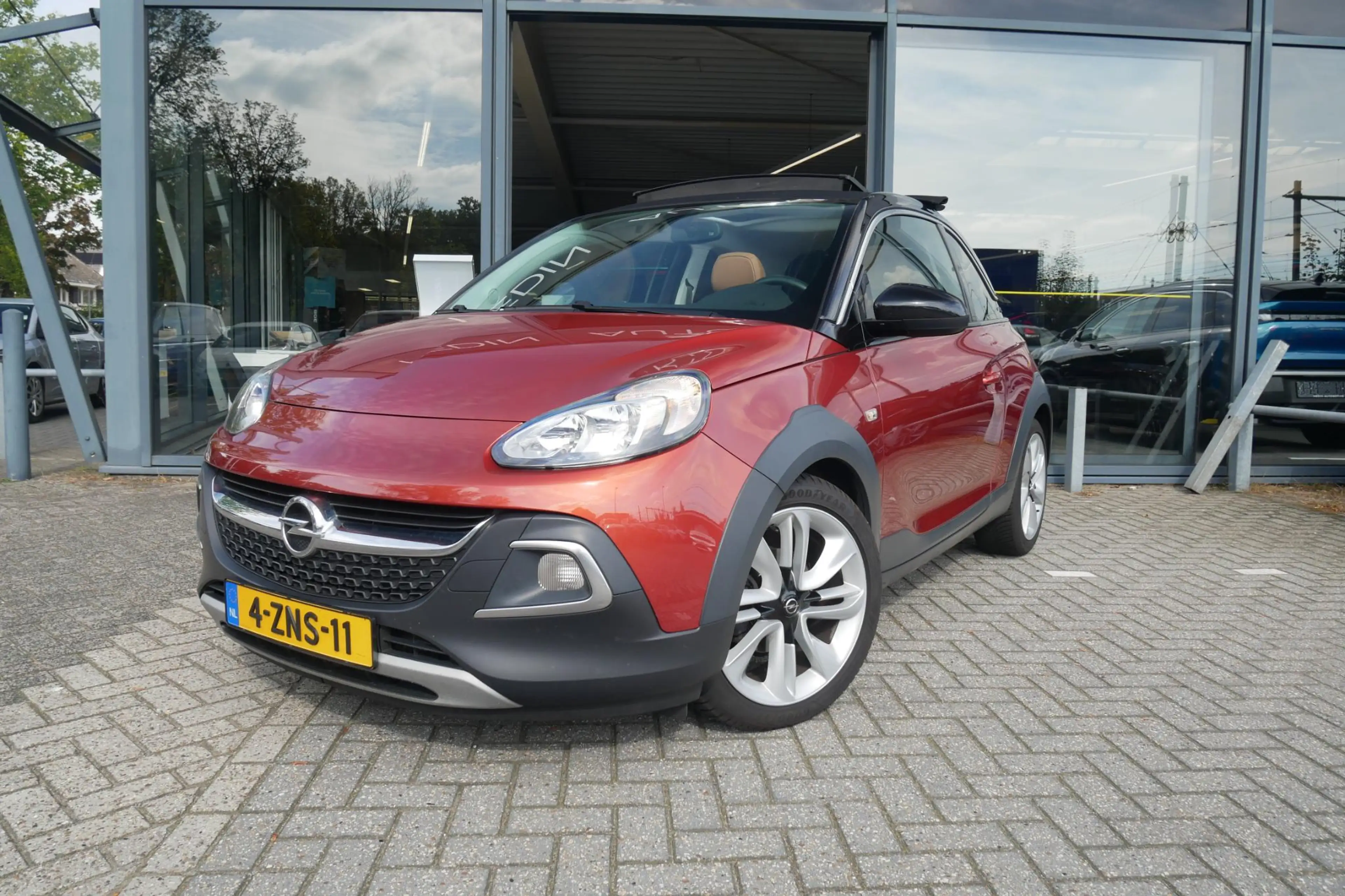 Opel Adam 1.0 Turbo Rocks Cabrio | PDC Achter | Stoel/Stuur — photo 2