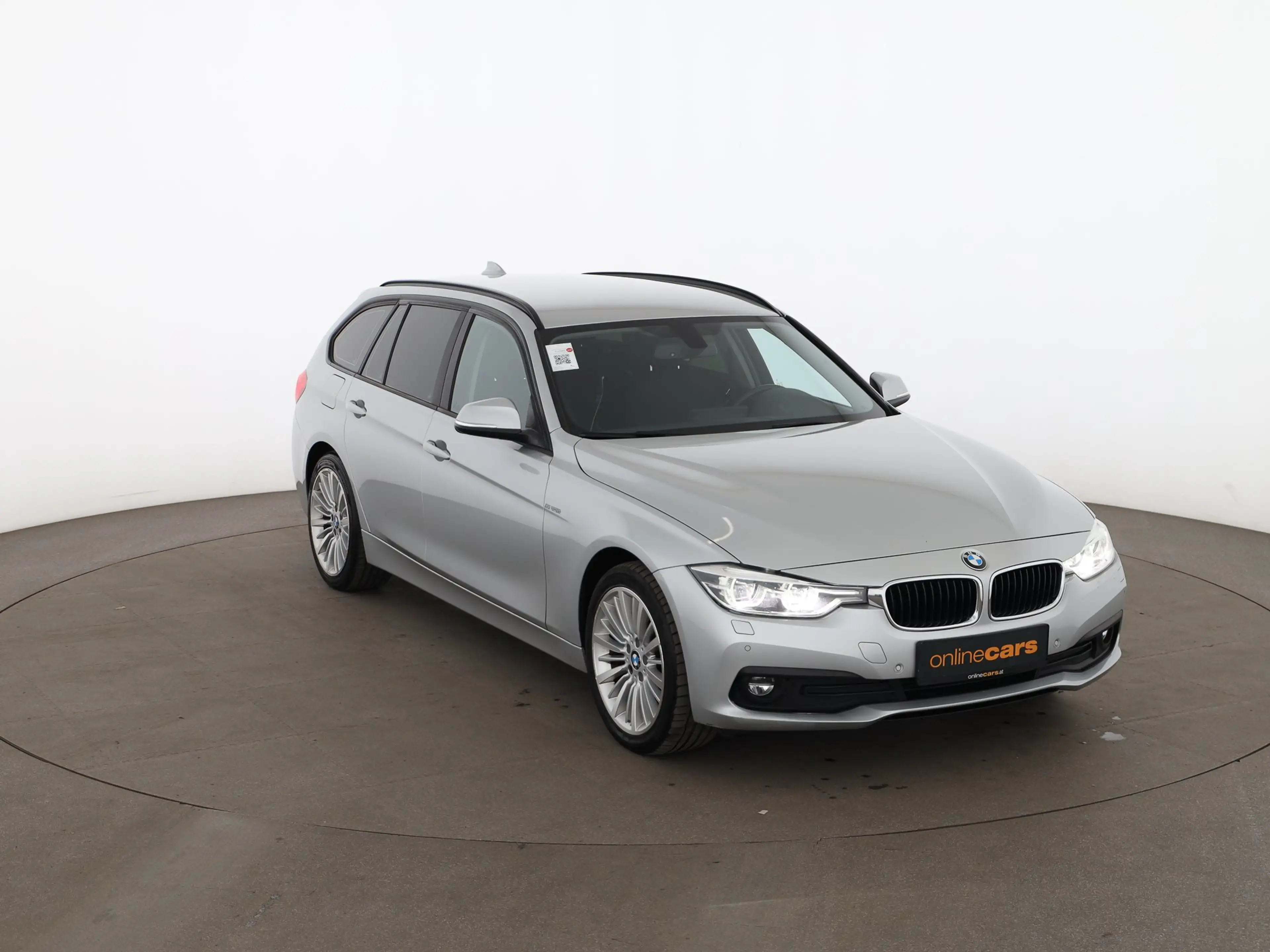 BMW 318 d Touring Advantage LED NAVI SITZHZG R-CAM PDC — photo 6