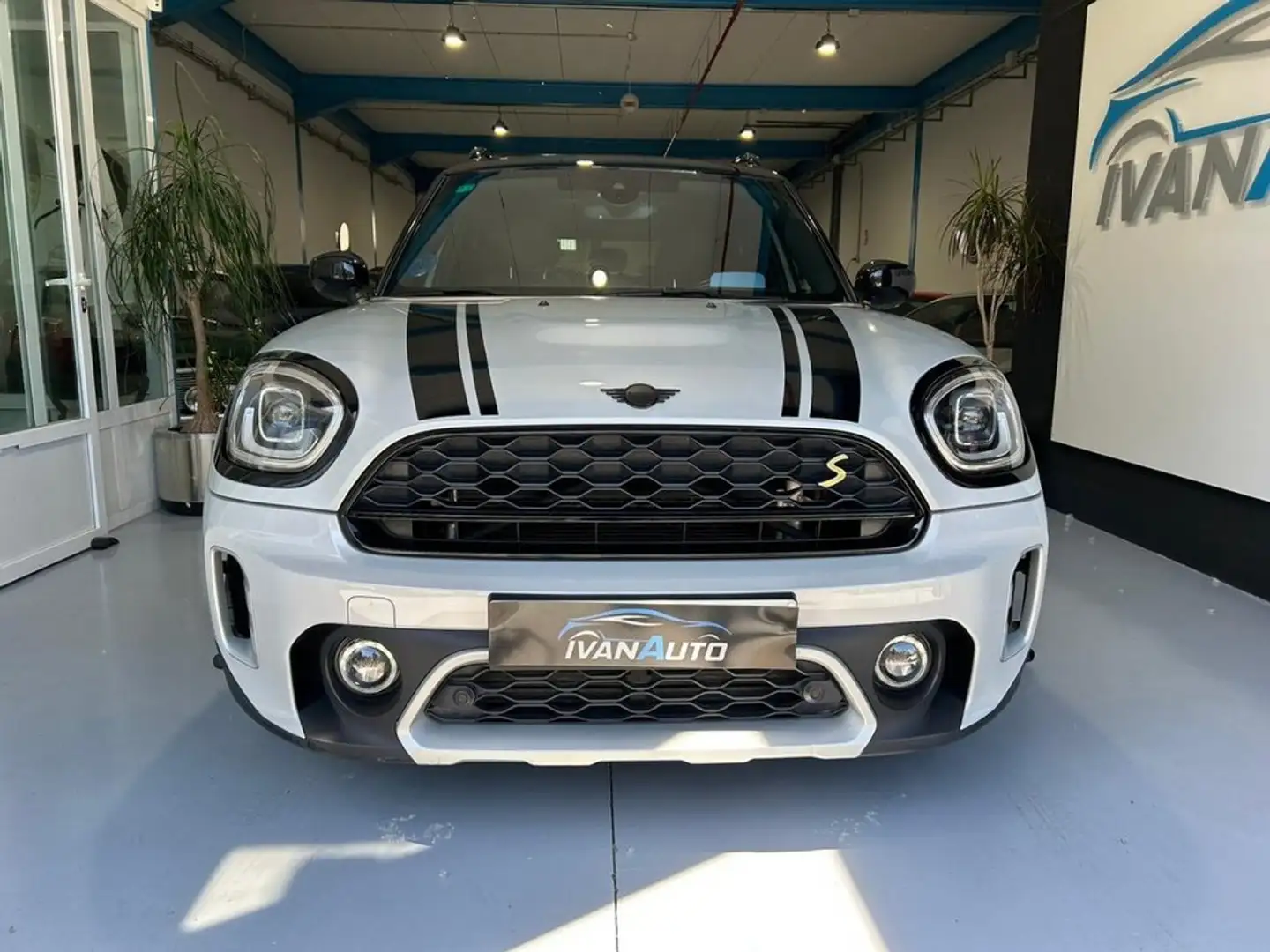 MINI Cooper Countryman SE ALL4 AUT. Blanco - 2