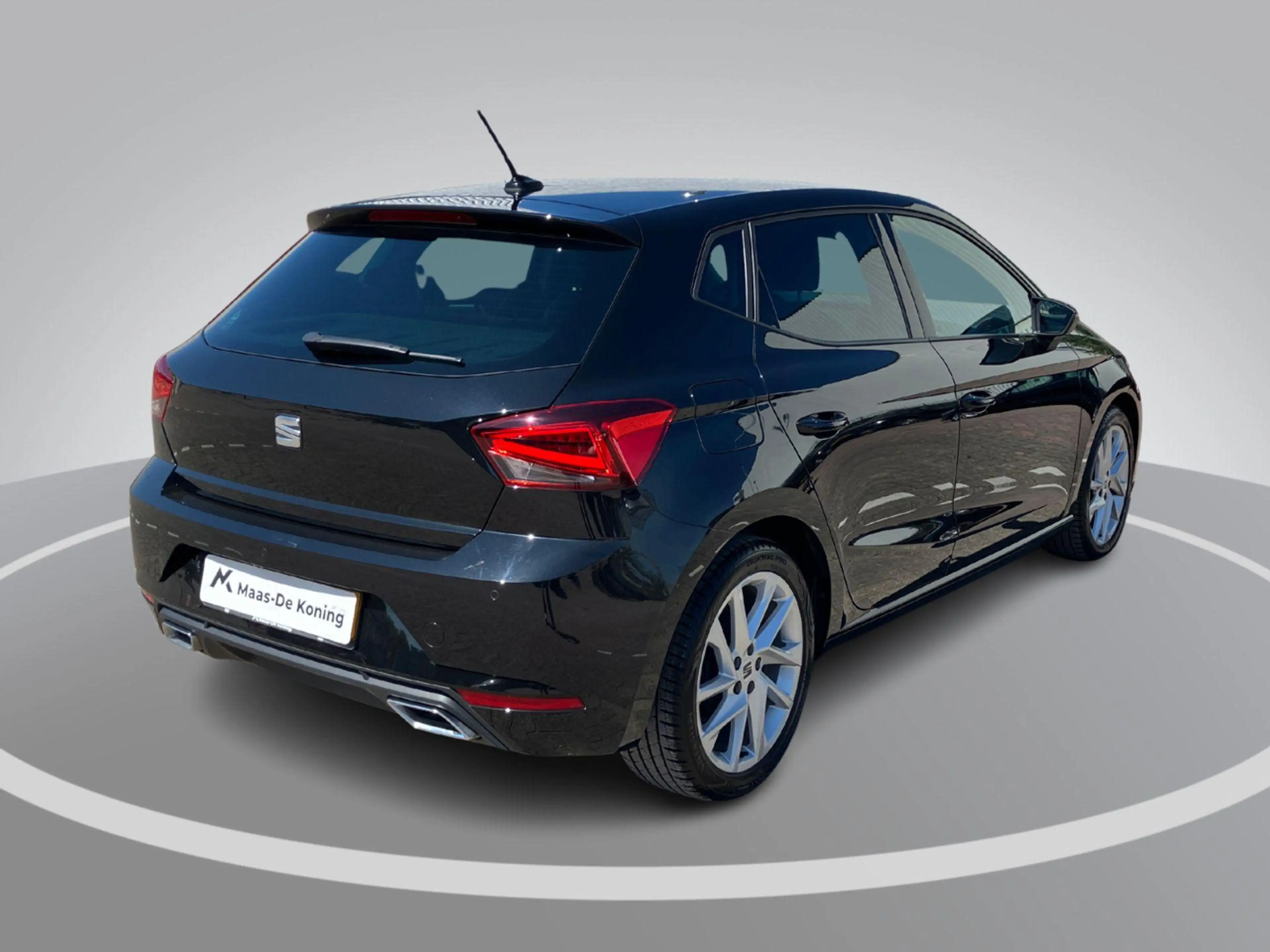 SEAT Ibiza 1.0EcoTSI/95PK FR Business Intense · Navigatie · A — photo 2