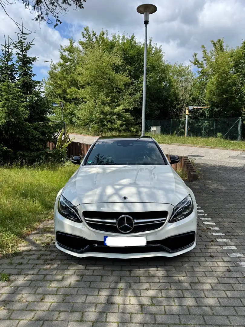 Mercedes-Benz C 63 AMG C63S - 1