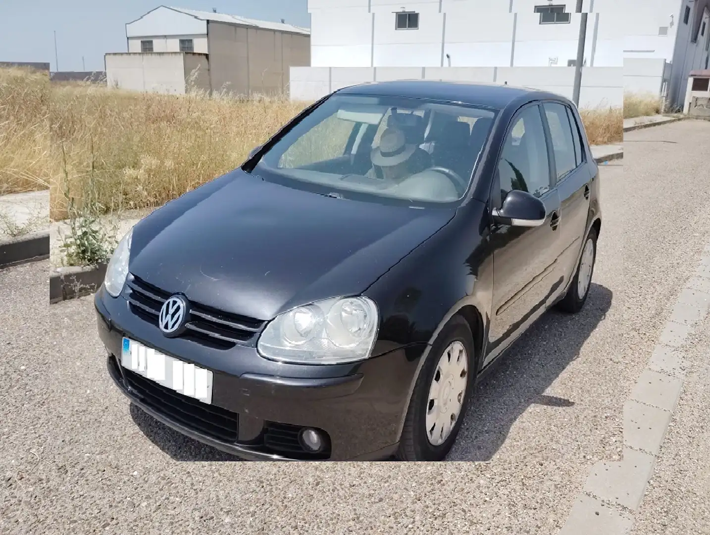 Volkswagen Golf 1.9TDI Conceptline Negro - 2
