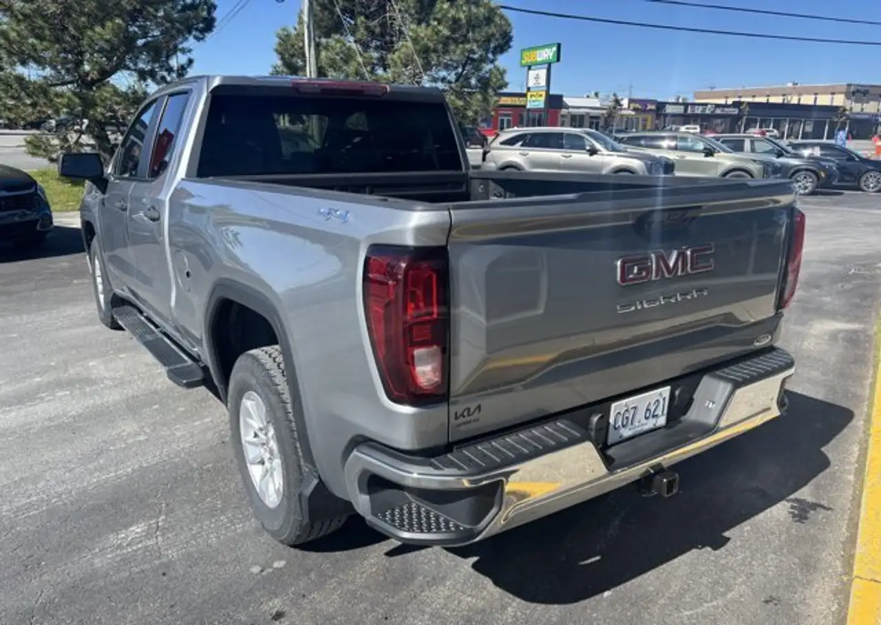 GMC Sierra 1500 снимка GMC Sierra 1500