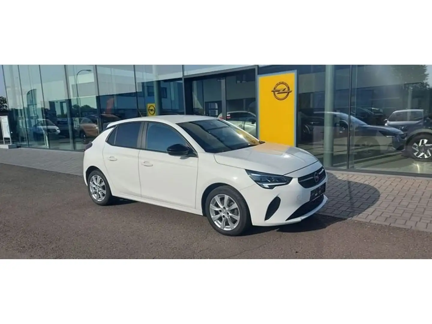 Opel Corsa 1.2T 100PK Edition Automaat Navigatie, Cruise cont Weiß - 1