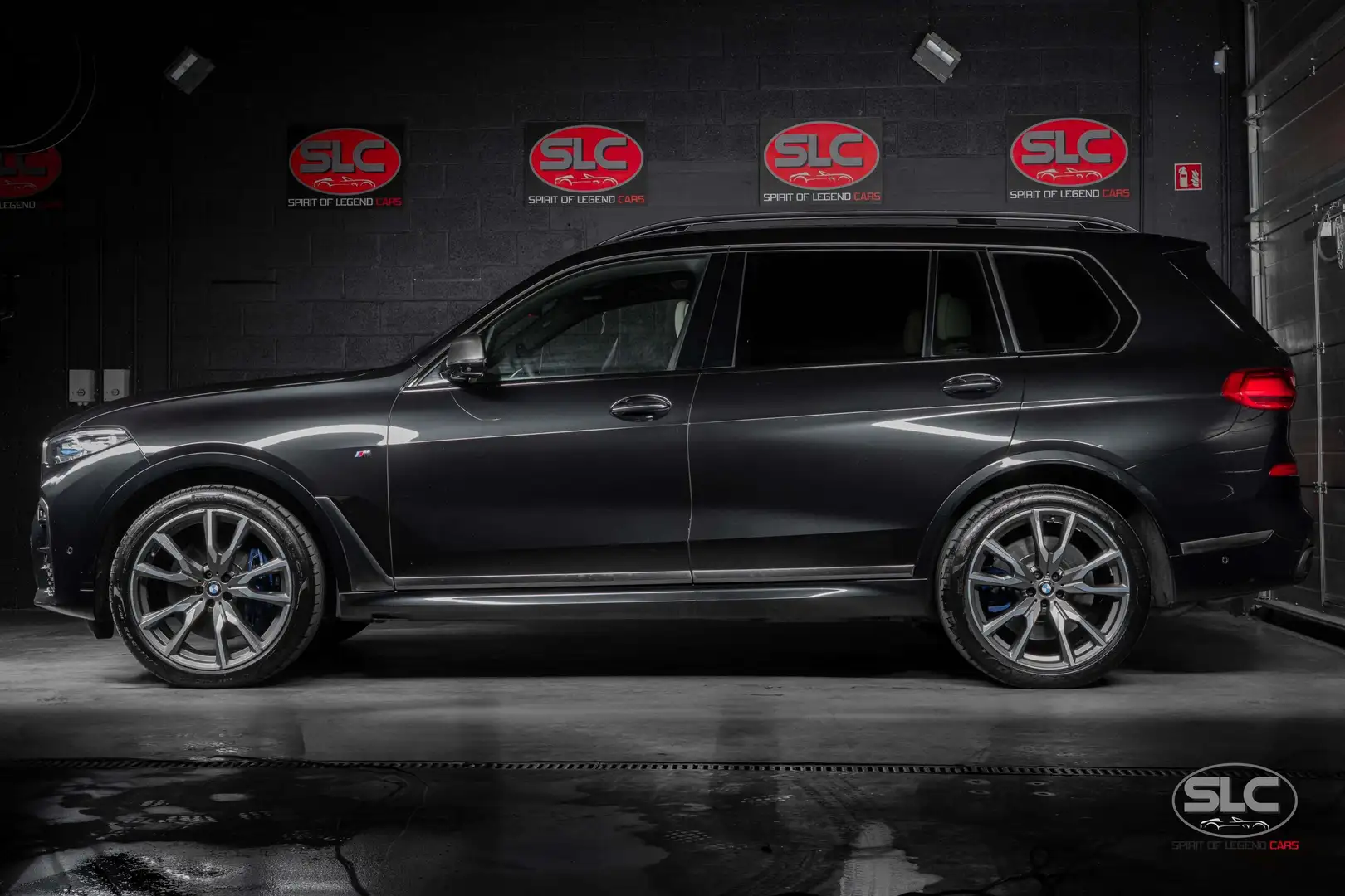 BMW X7 M50i 6 seats/22\/B\u0026W/Laser/Pano/HD/... Noir - 2