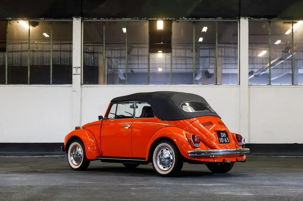 Volkswagen Kever Cabriolet 1303 LS, foto 3
