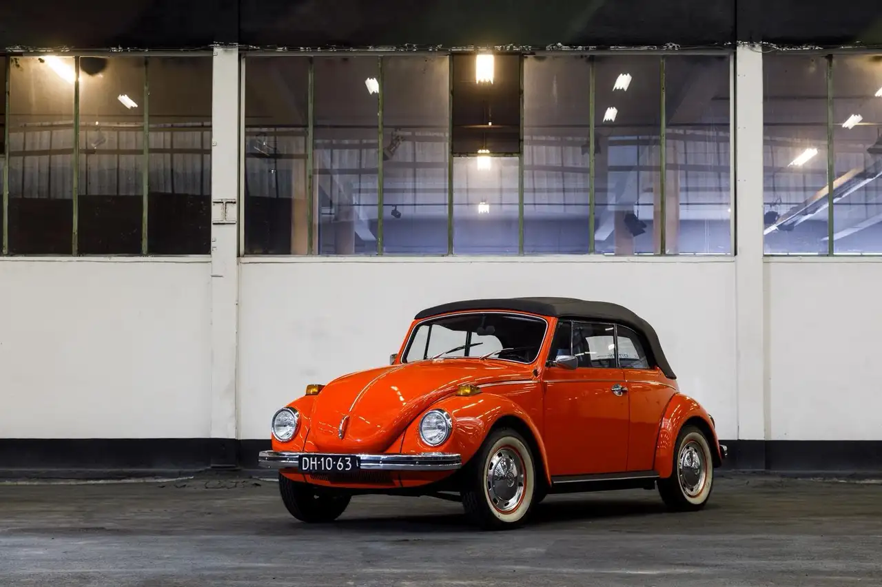 Volkswagen Kever Cabriolet 1303 LS, foto 1