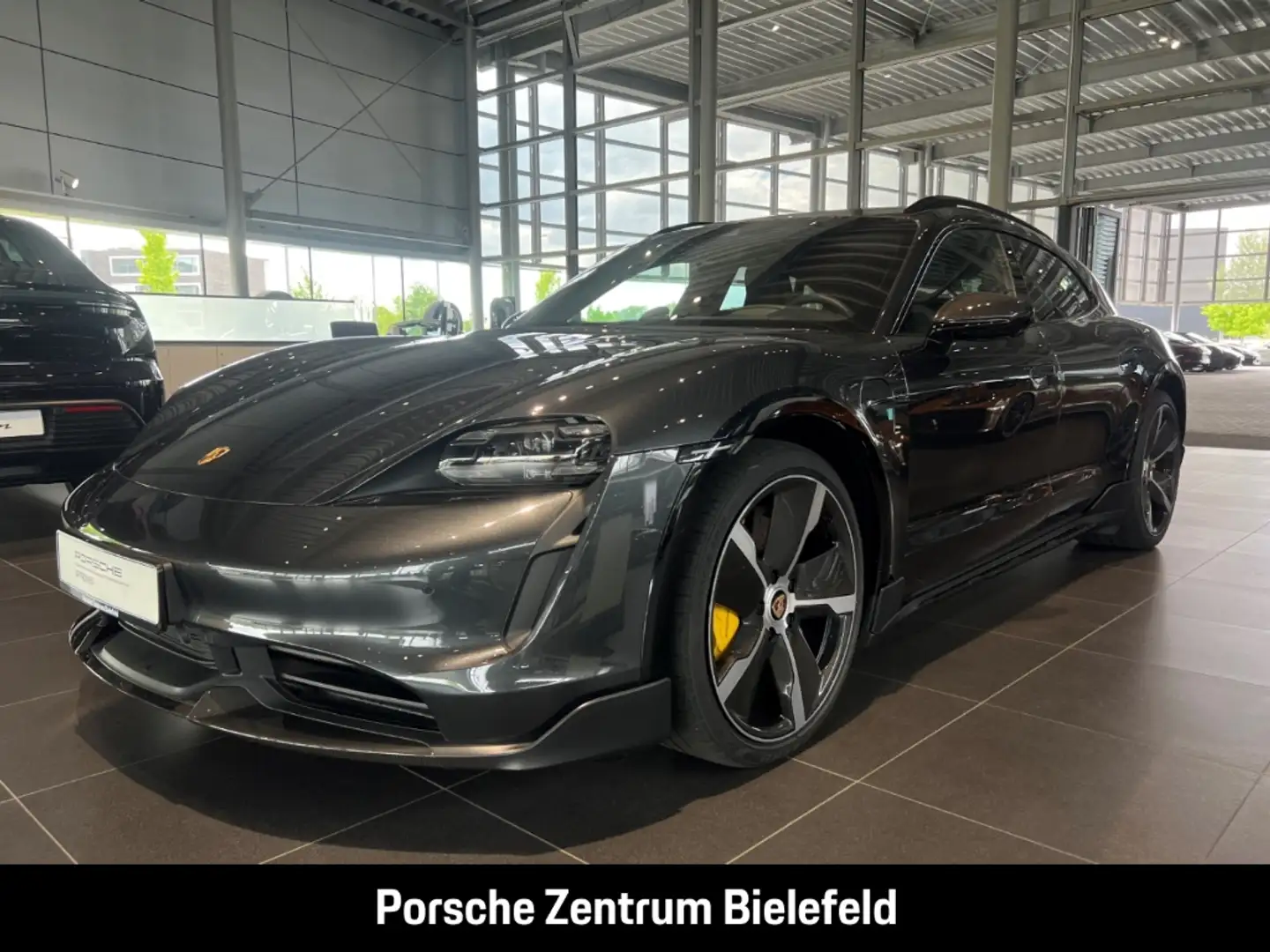 Porsche Taycan Turbo S Cross Turismo Burmester LED Grau - 1