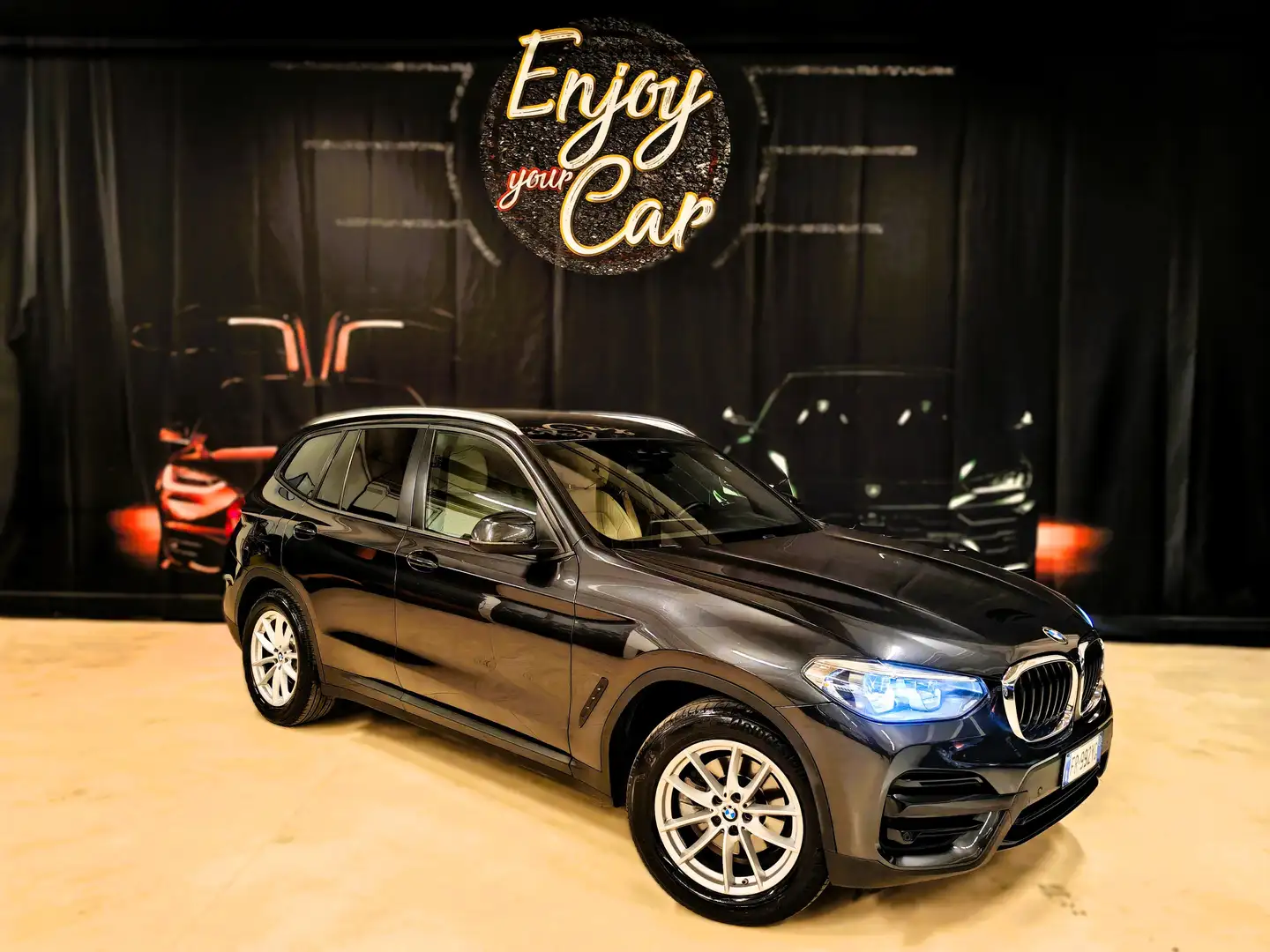 BMW X3 xDrive20d 190 CV AUTO Noir - 1