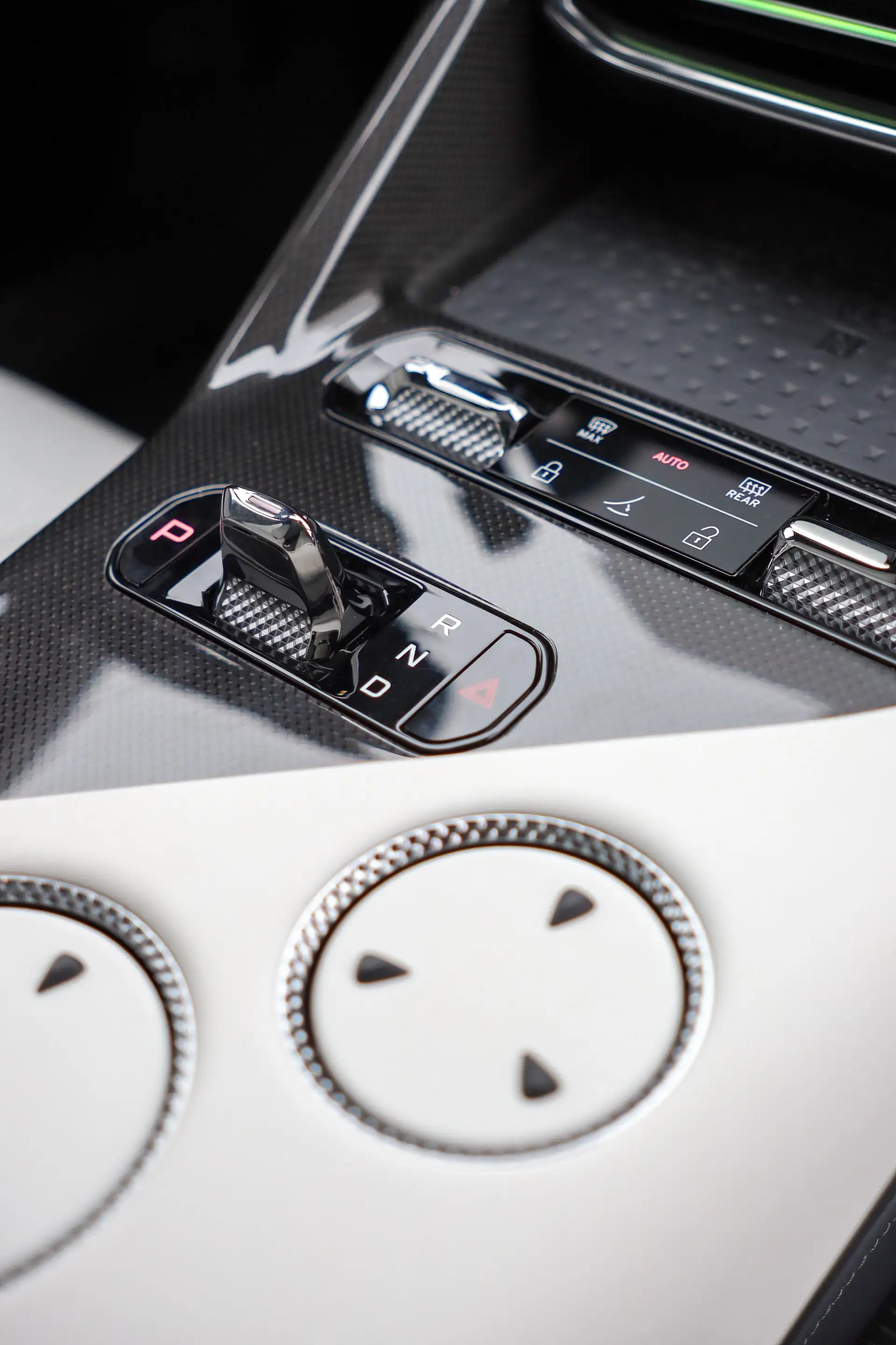 Lotus Eletre S — photo 12