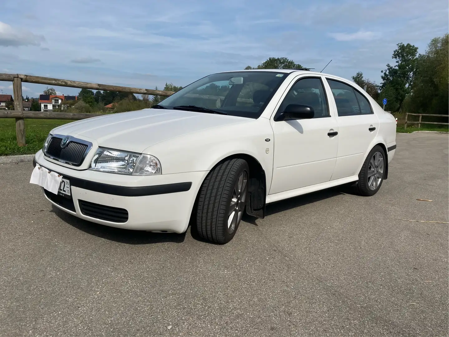 Skoda Octavia Octavia 1.6 Style Blanc - 1