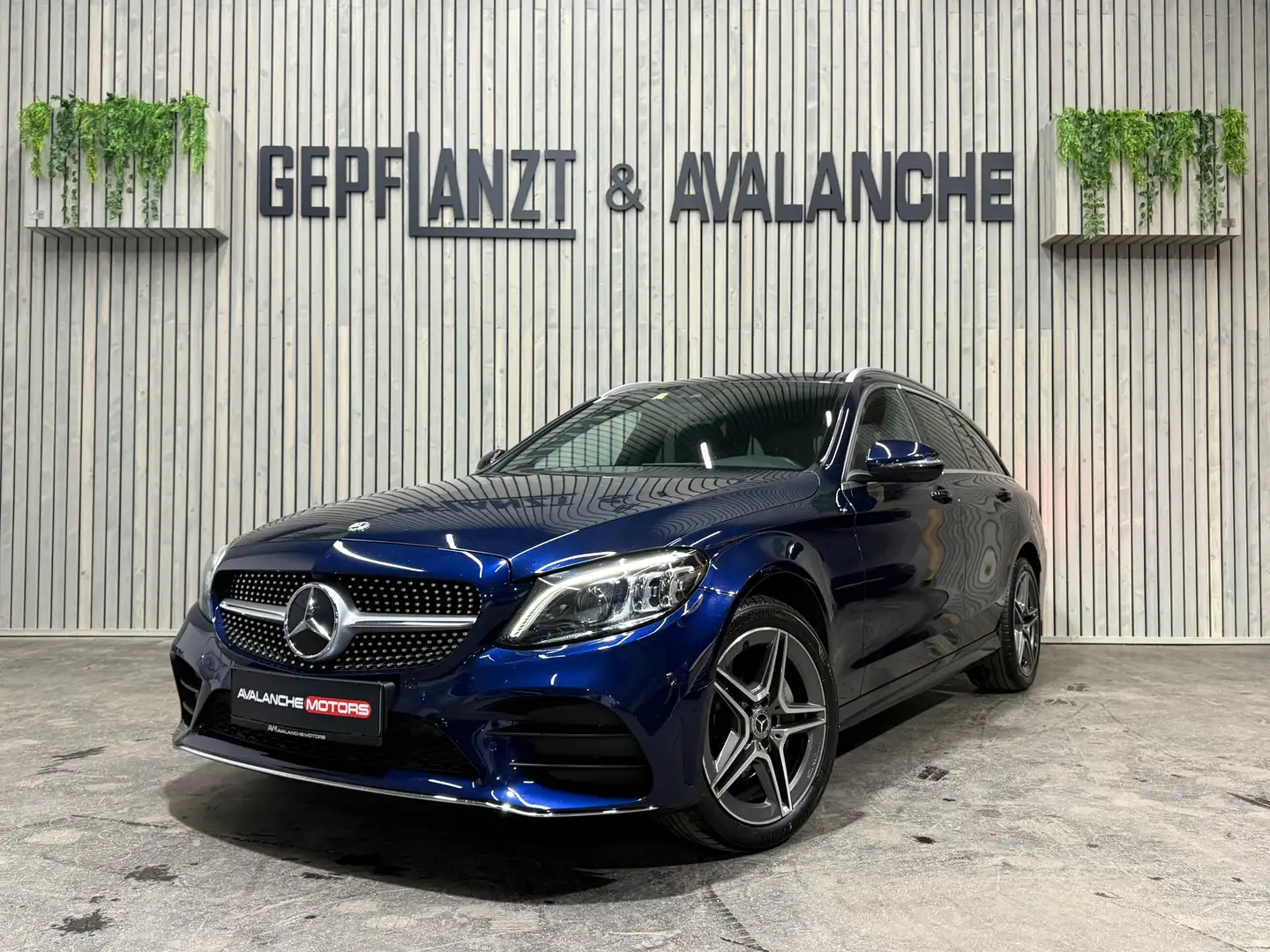 Mercedes-Benz C 220 C220d T 4Matic AMG-LINE Multibeam AHK Burmester Blau - 1