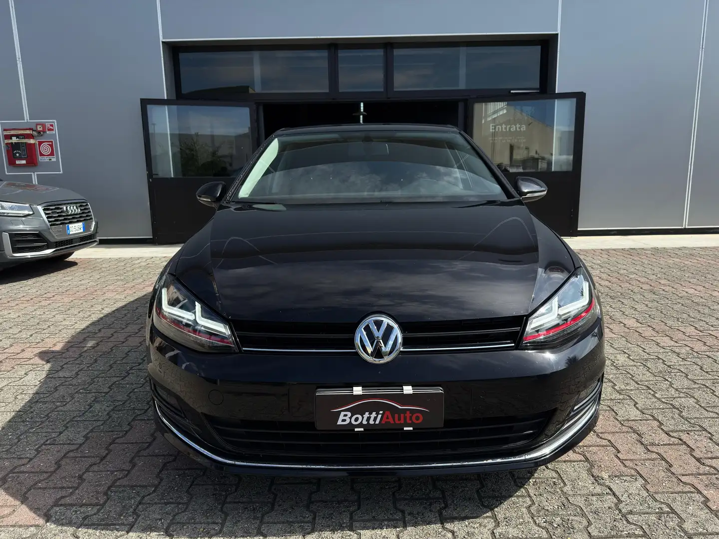 Volkswagen Golf 7 TDI Highline 2.0 150 CV 4MOTION-CERCHI 18"-LED Negro - 2
