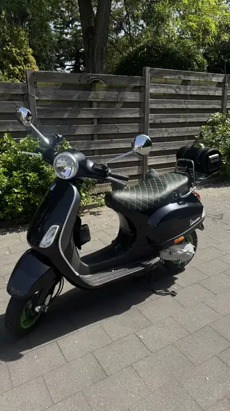 Vespa LX 50