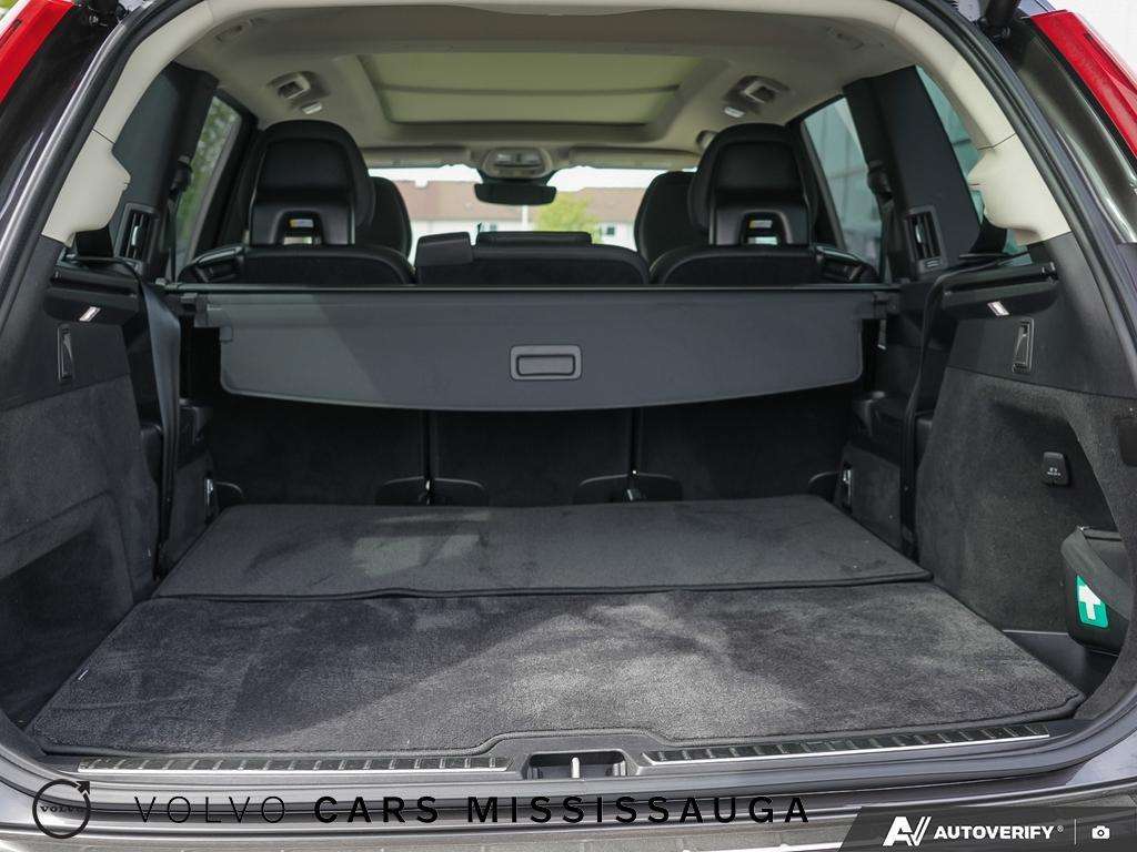 2024 Volvo XC90 Plus Bright Theme thumb 11