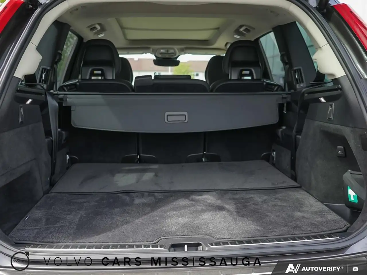 Volvo XC90 снимка Volvo XC90