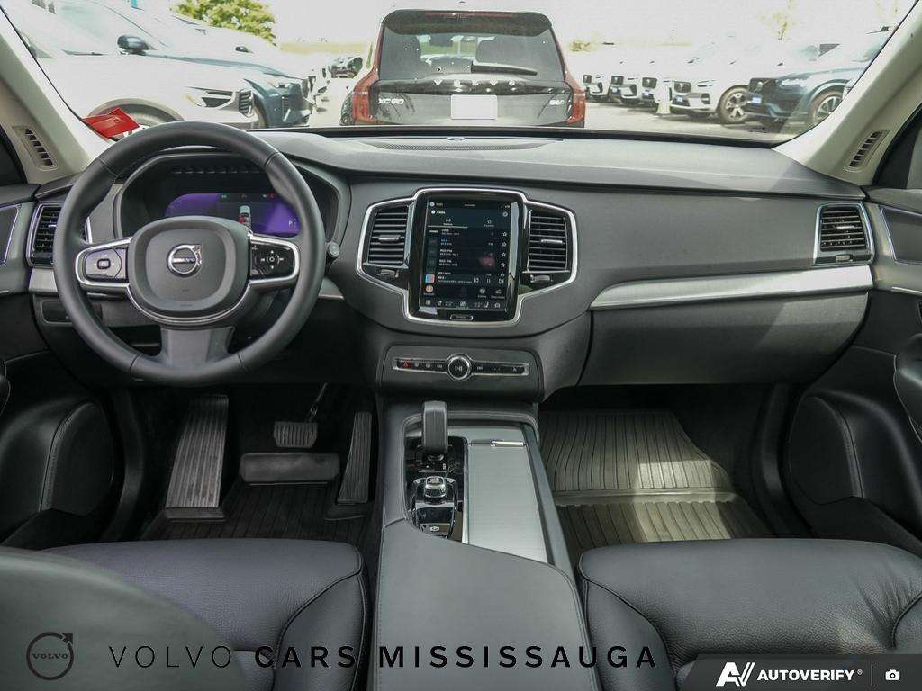2024 Volvo XC90 Plus Bright Theme thumb 25