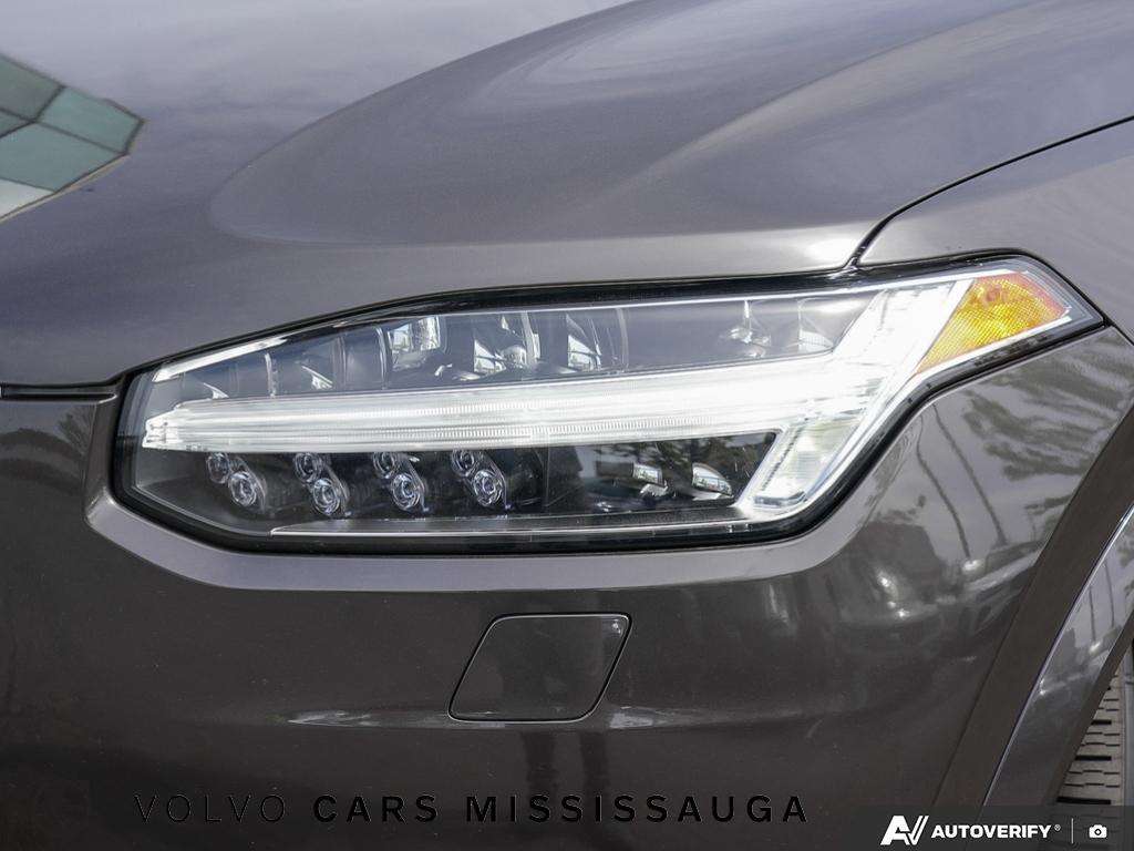 2024 Volvo XC90 Plus Bright Theme thumb 10