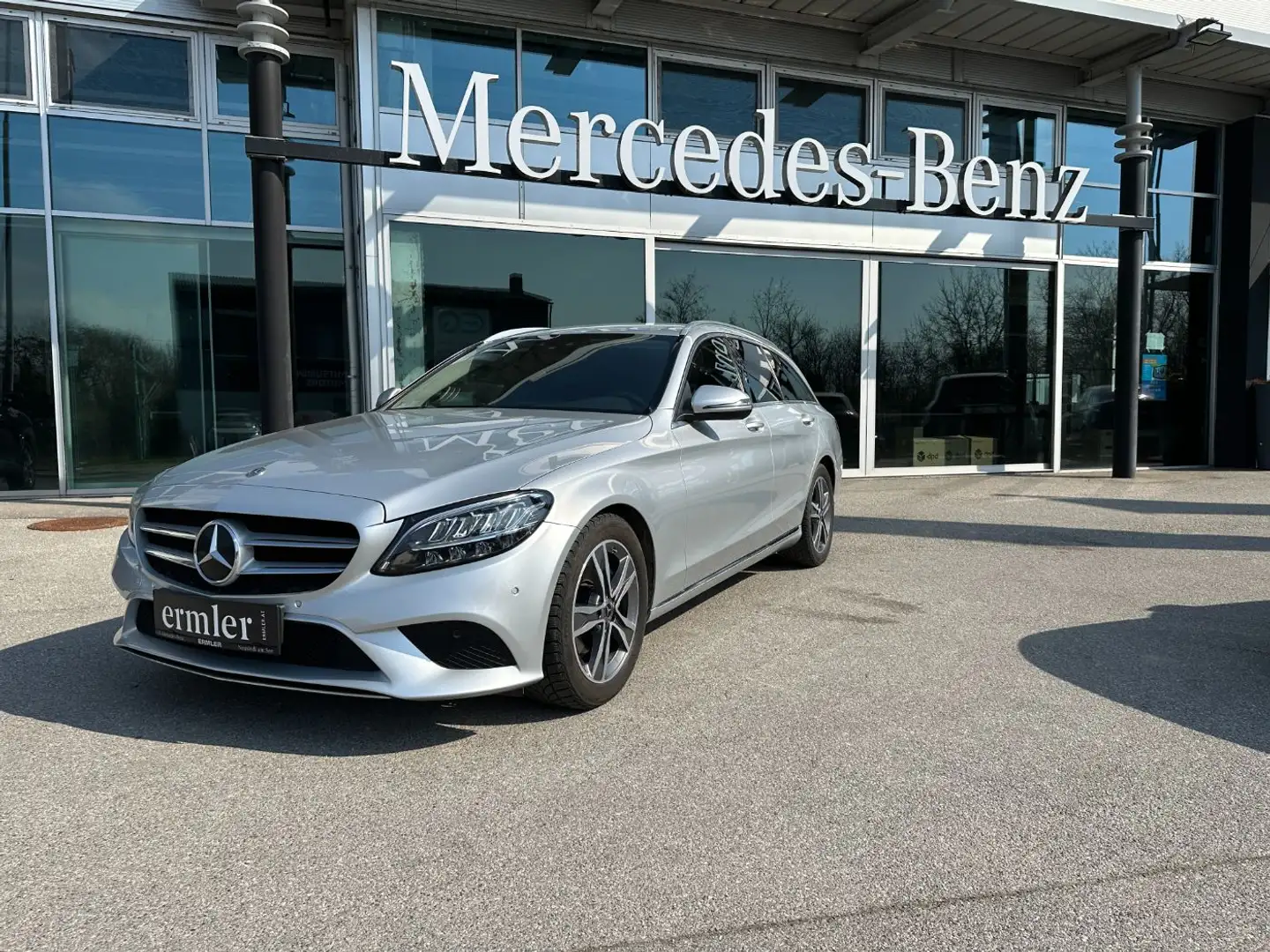 Mercedes-Benz C 220 d T-Modell Avantgarde LED Ambiente Kombi Silber - 2