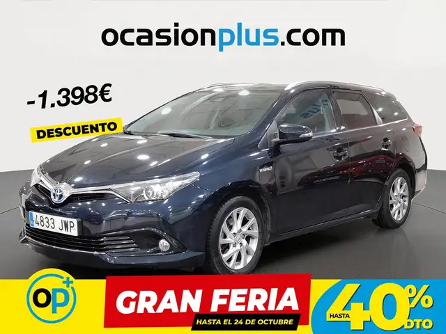 Toyota Auris Touring Sports hybrid 140H Active