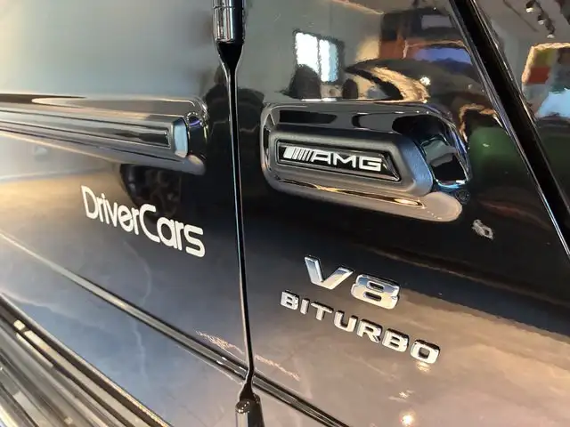 Mercedes-Benz G-Class view 25