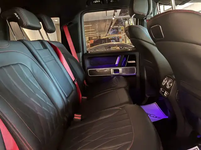 Mercedes-Benz G-Class view 10