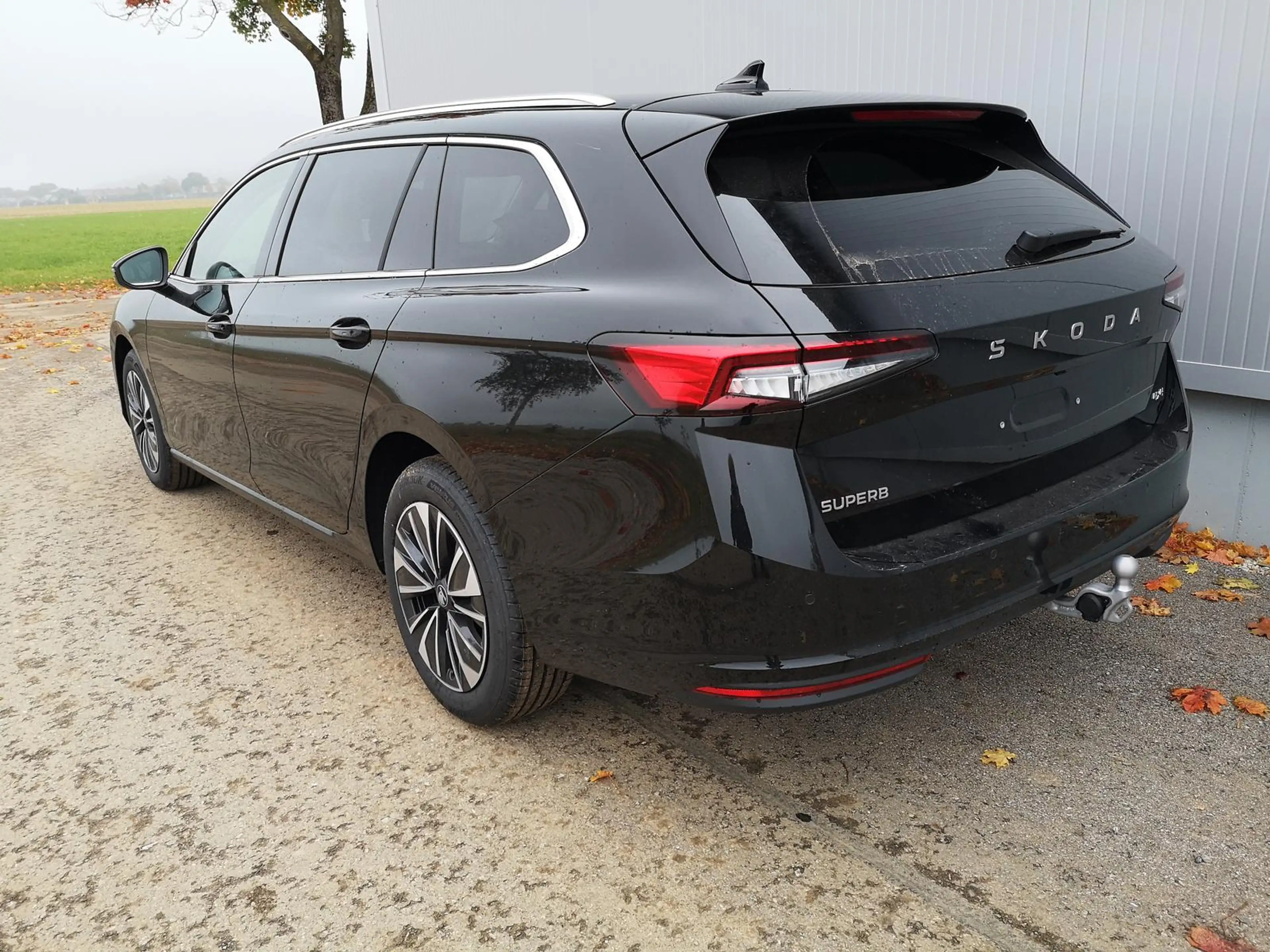 Skoda Superb 2.0 TDI DSG 4x4 Selection Standh Sound AHK 360 Hea — photo 4