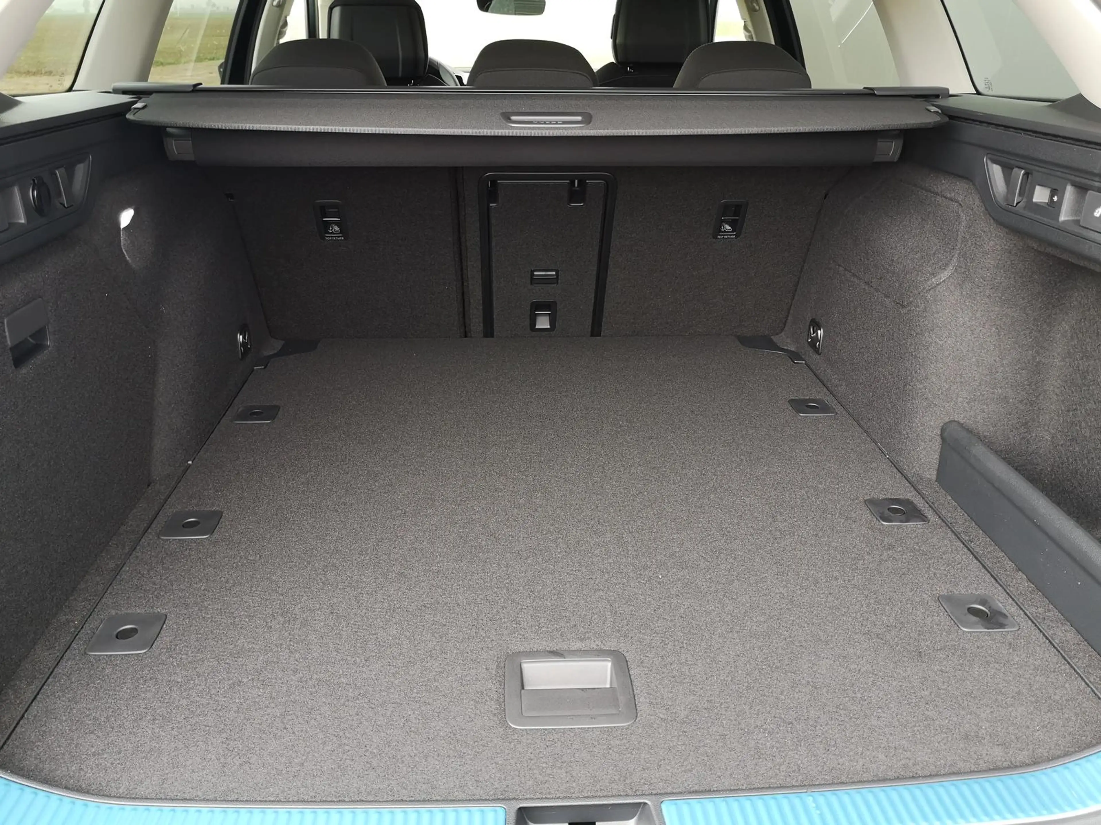 Skoda Superb 2.0 TDI DSG 4x4 Selection Standh Sound AHK 360 Hea — photo 12