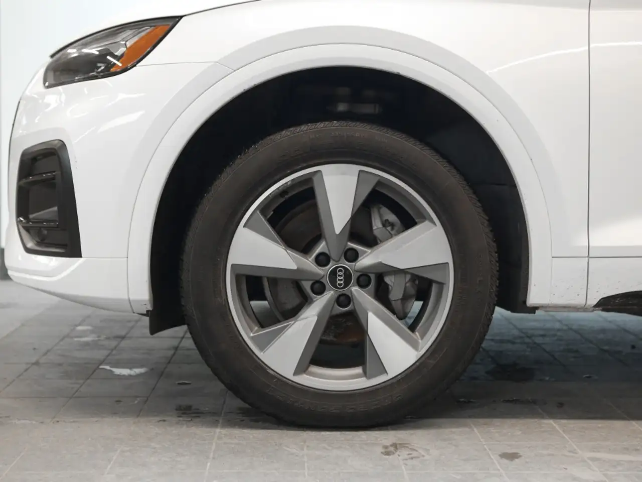 Audi Q5 снимка Audi Q5