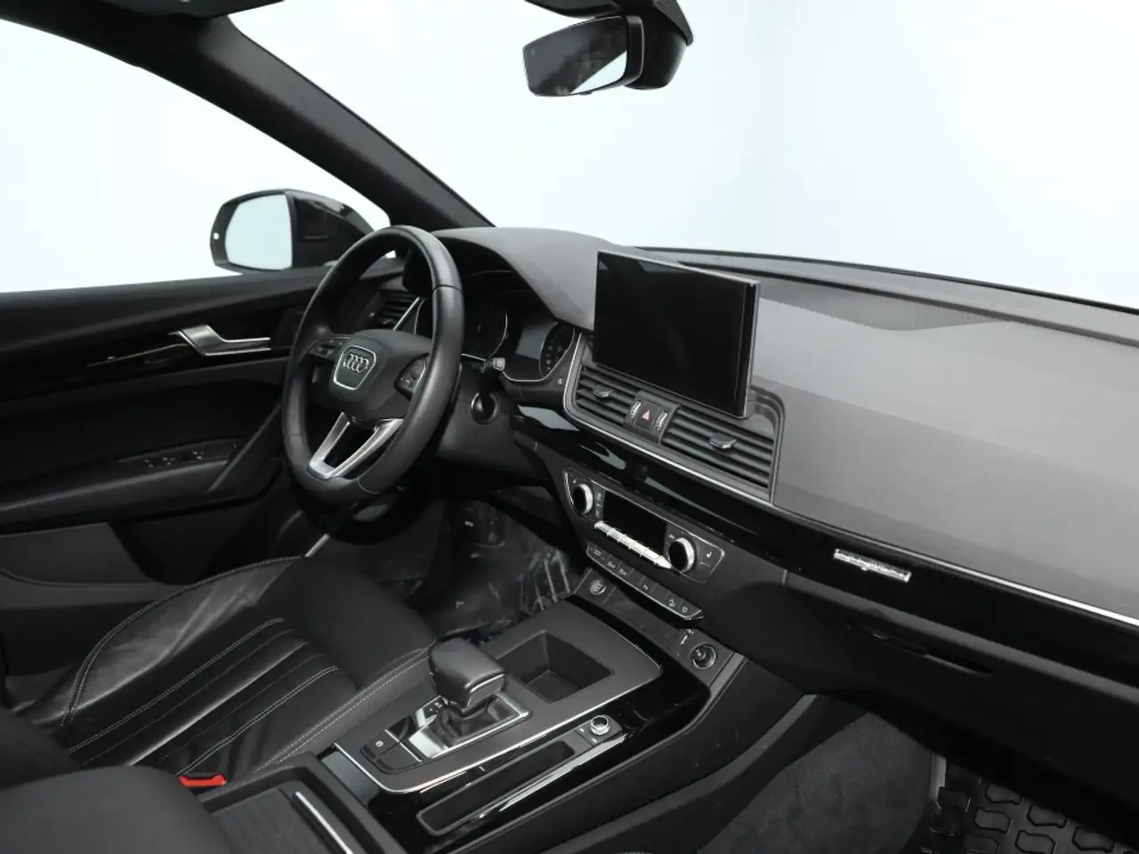 Audi Q5 снимка Audi Q5