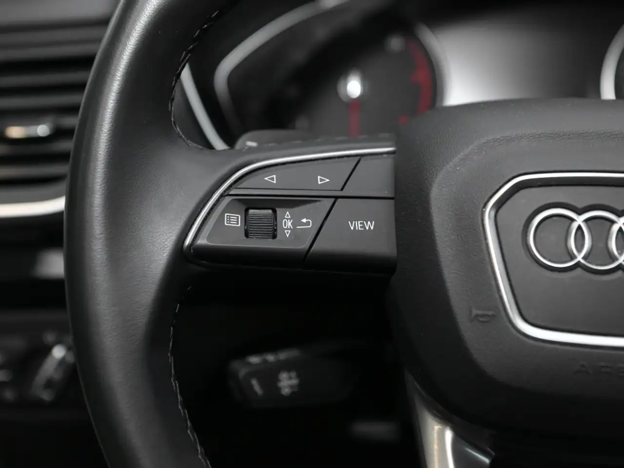 Audi Q5 снимка Audi Q5