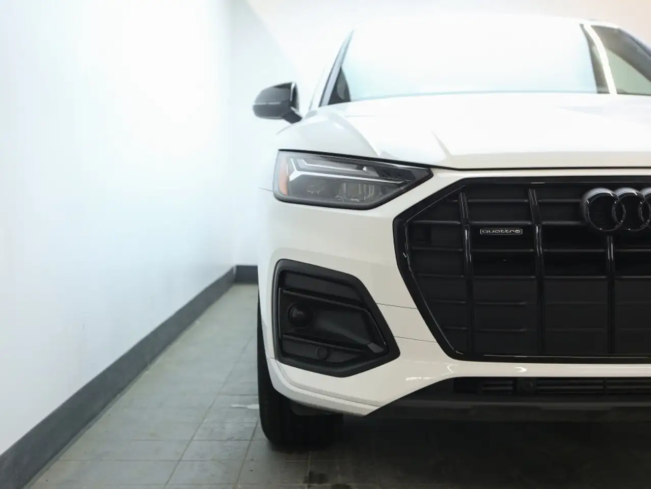 Audi Q5 снимка Audi Q5