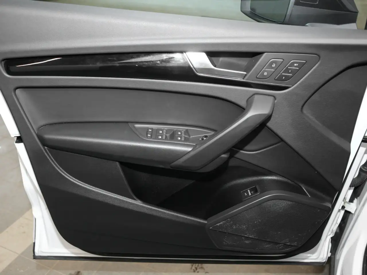 Audi Q5 снимка Audi Q5
