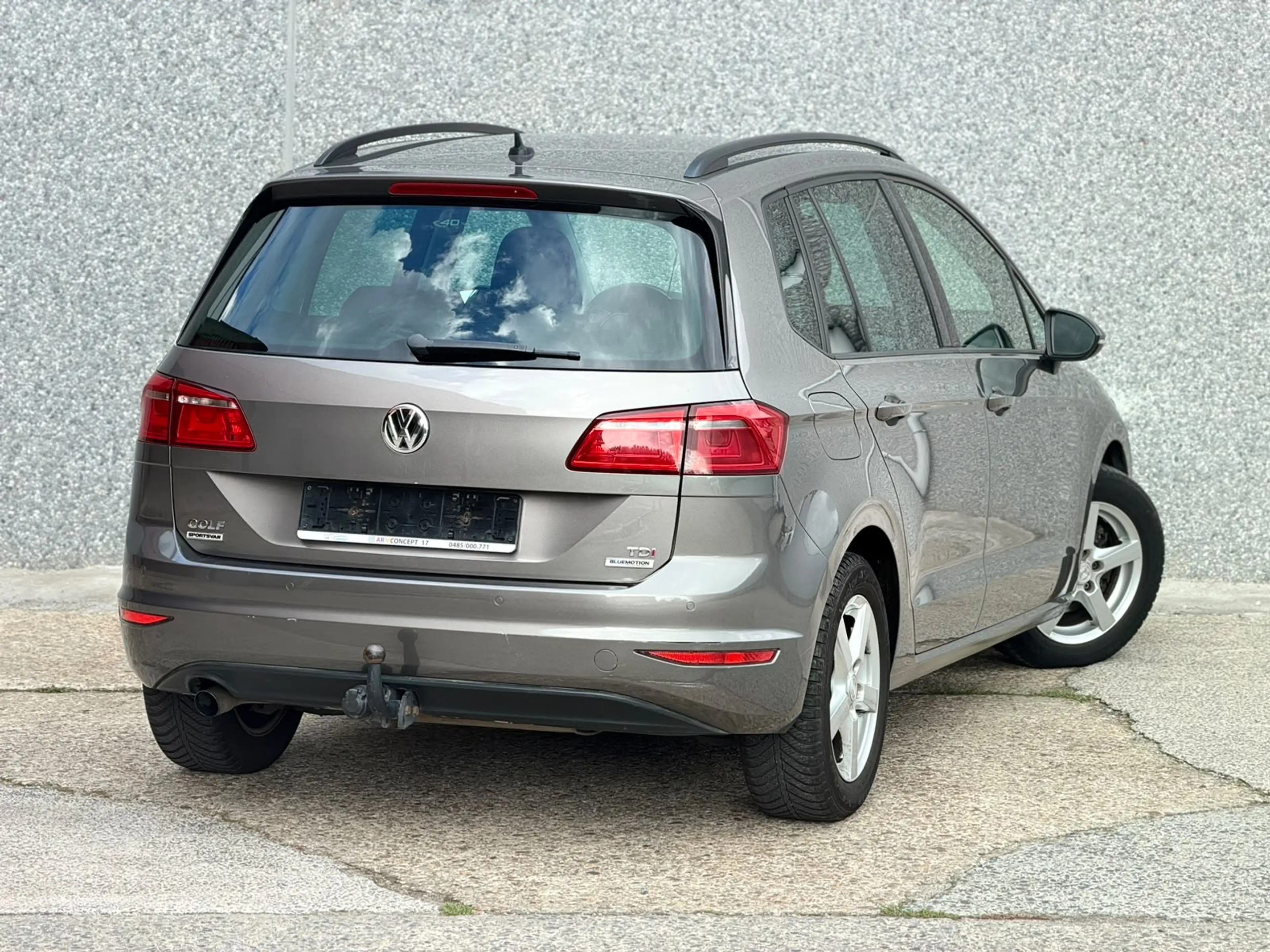 Volkswagen Golf Sportsvan Golf Sportsvan 1.6 CR TDi Diesel DSG 11/2014 EURO 6 — photo 3