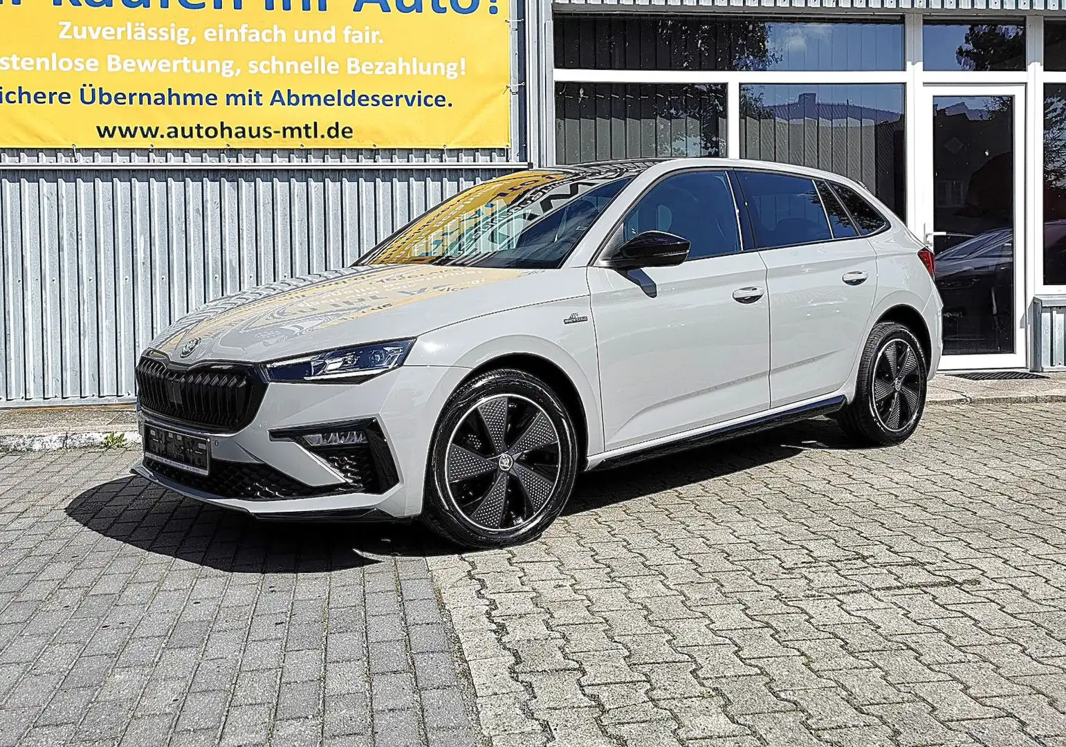 Skoda Scala 1.5 TSI ACT DSG Monte Carlo APP 3x Heizung Grau - 1