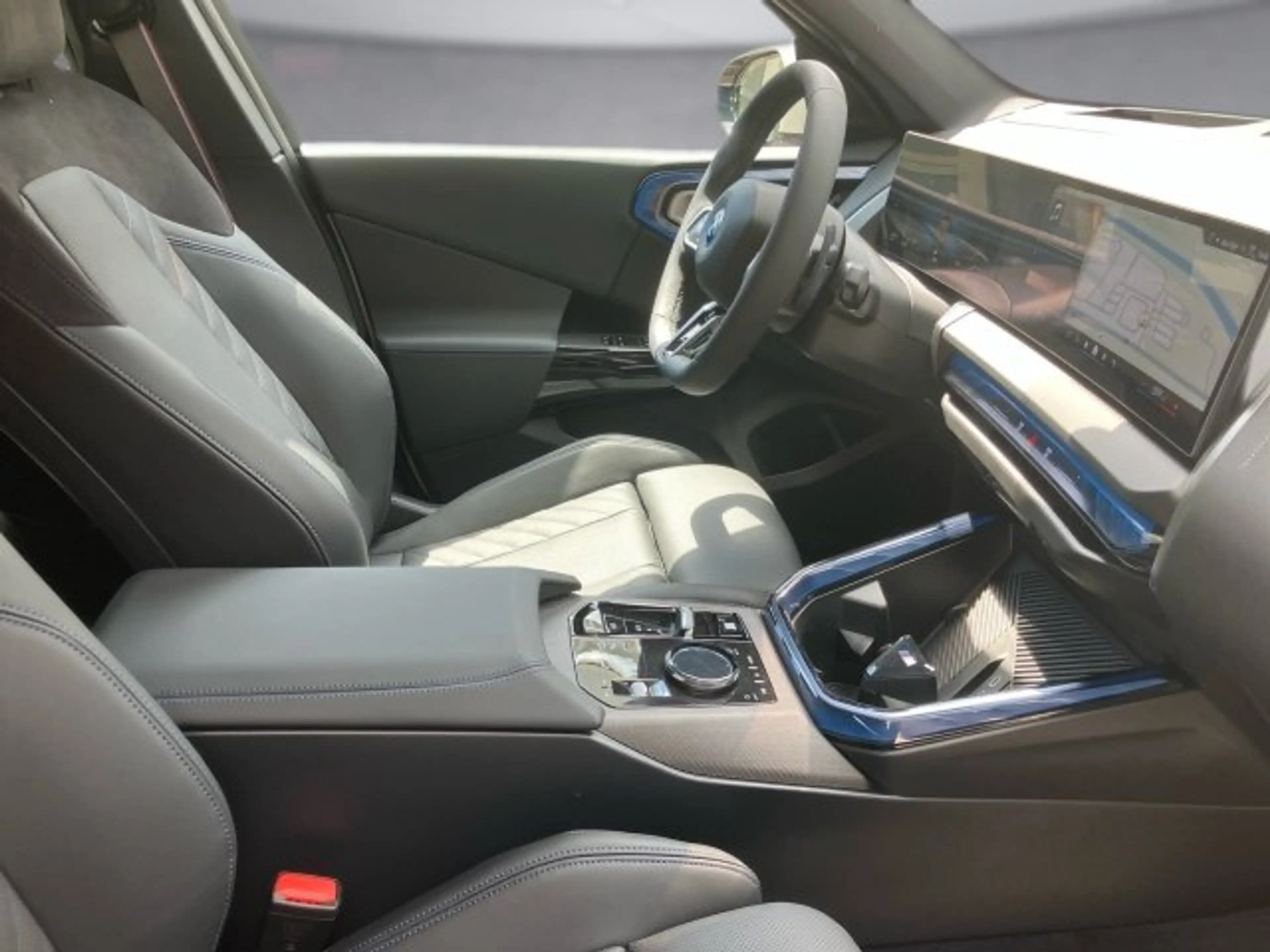 BMW X3 xDrive30e G45 XB1 — photo 8