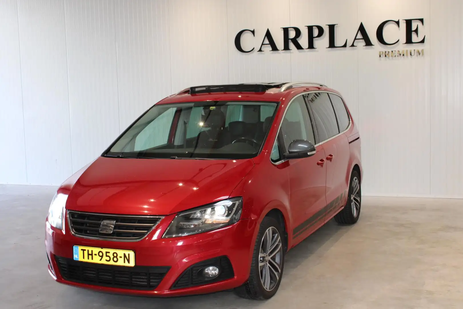 SEAT Alhambra 2.0 TDI FR Business Intense Rood - 2